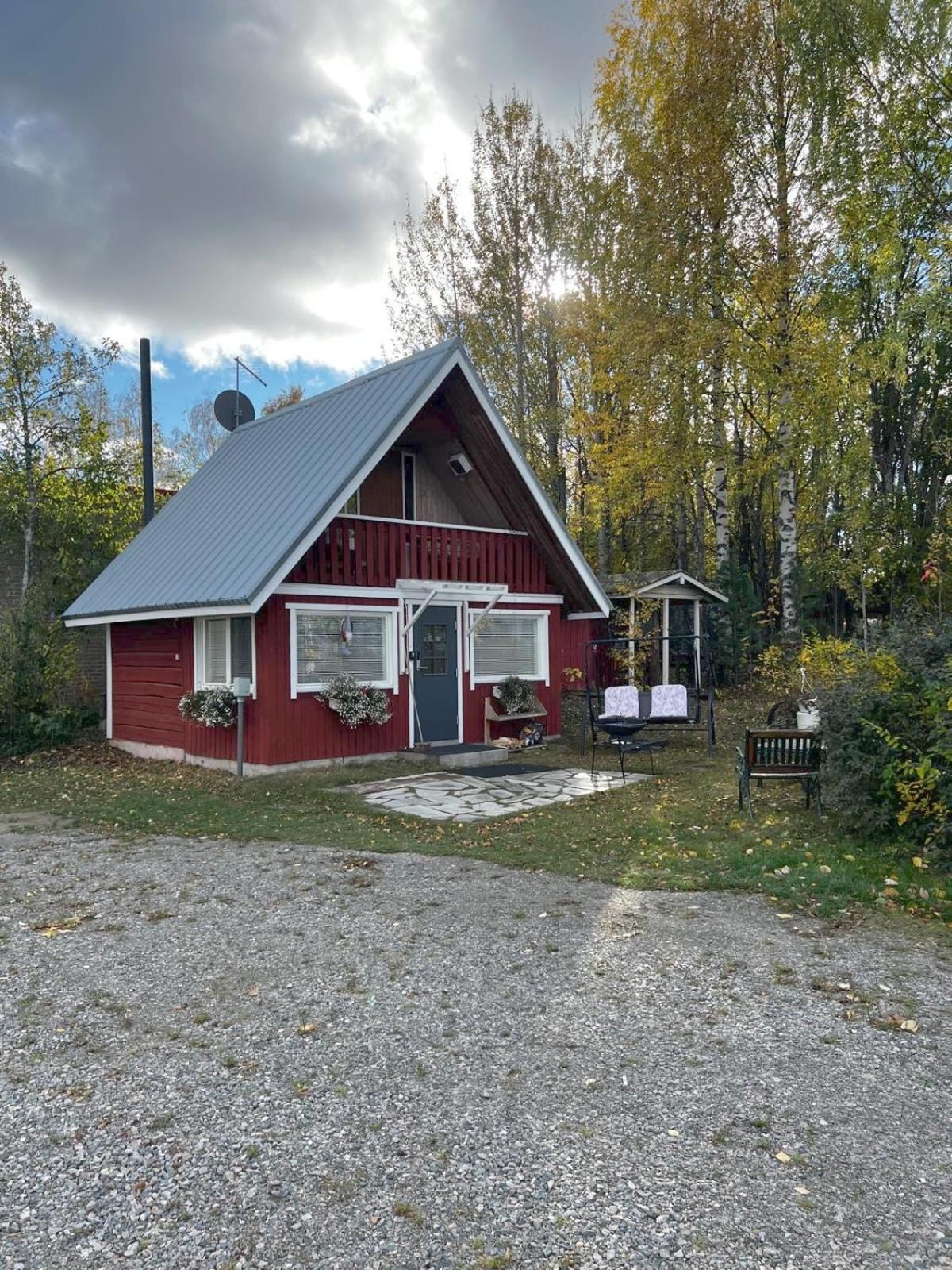 Adorable 1-Bedroom Cottage/Guesthouse In Kittilae Exteriör bild